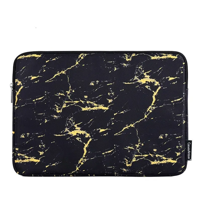 Lecoinpochette Gold pochette ordinateur marbre noir-doré 17,3 pouces