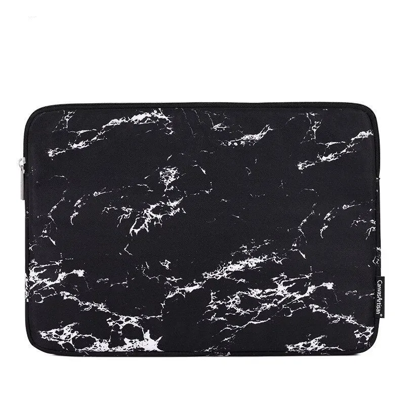 Lecoinpochette Marbelé housse ordinateur 17,3 pouces marbré