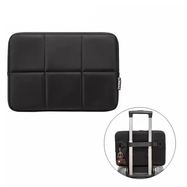 Lecoinpochette Soho pochette ordinateur matelassée noire