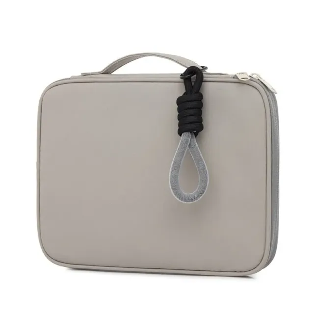 Lecoinpochette Mac housse ordinateur crochet