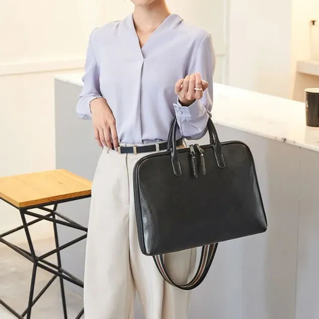 Lecoinpochette Glam sac ordinateur femme noir cuir PU