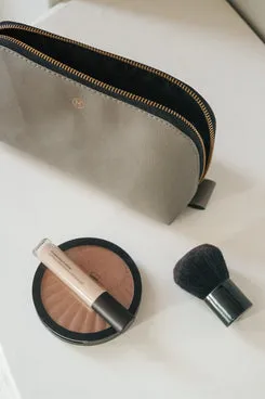 Made Out Of DORA trousse toilette cuir pomme fermeture or