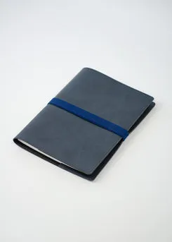 Made Out Of OTIS carnet rechargeable cuir recyclé