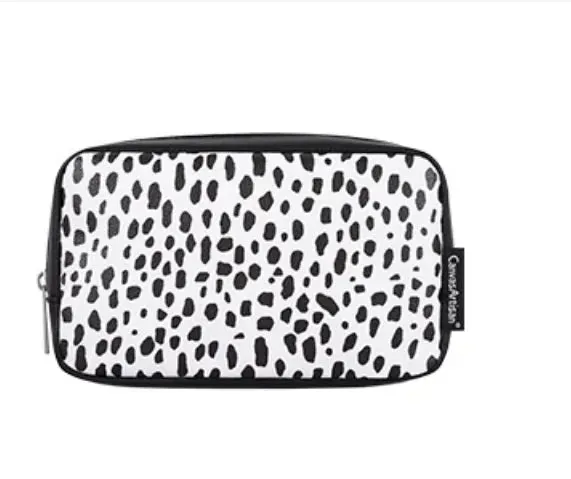 Lecoinpochette Léo trousse chargeur