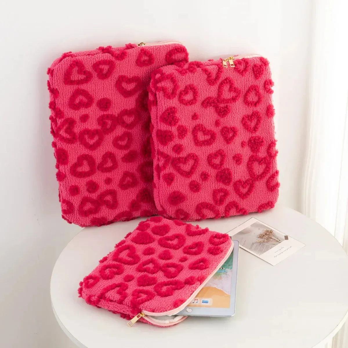 Lecoinpochette Joli Cœur housse tablette éponge douce