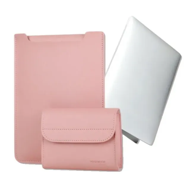 Lecoinpochette MacBook Air housse cuir rose bonbon