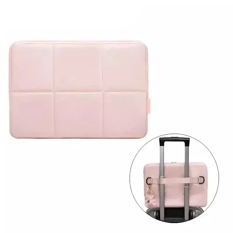 Lecoinpochette Rosalia housse ordinateur matelassée