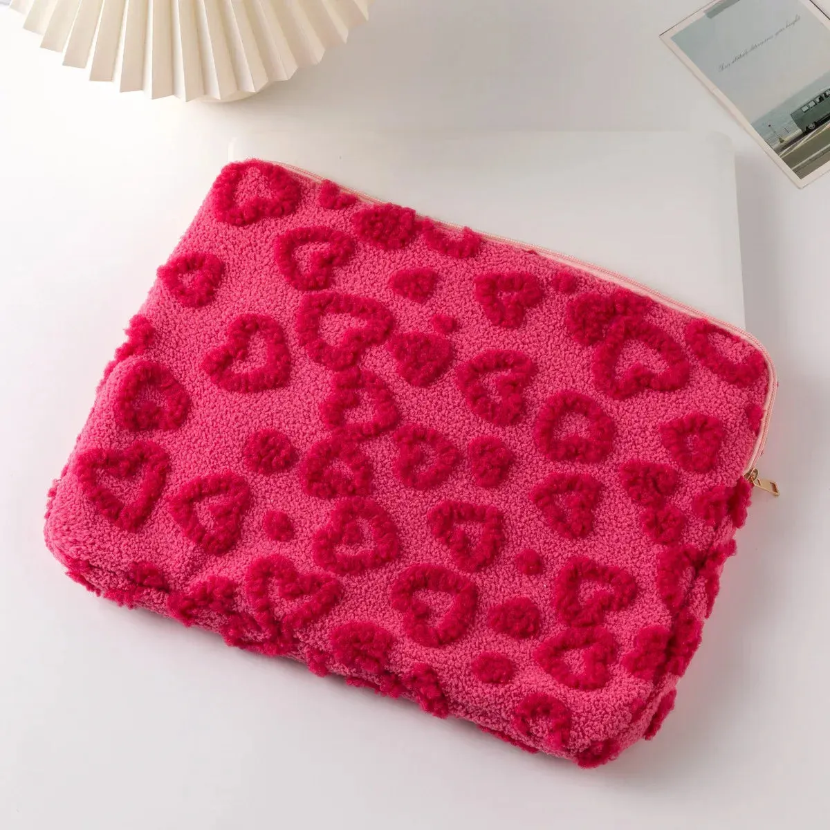 Lecoinpochette Joli Cœur housse tablette éponge douce