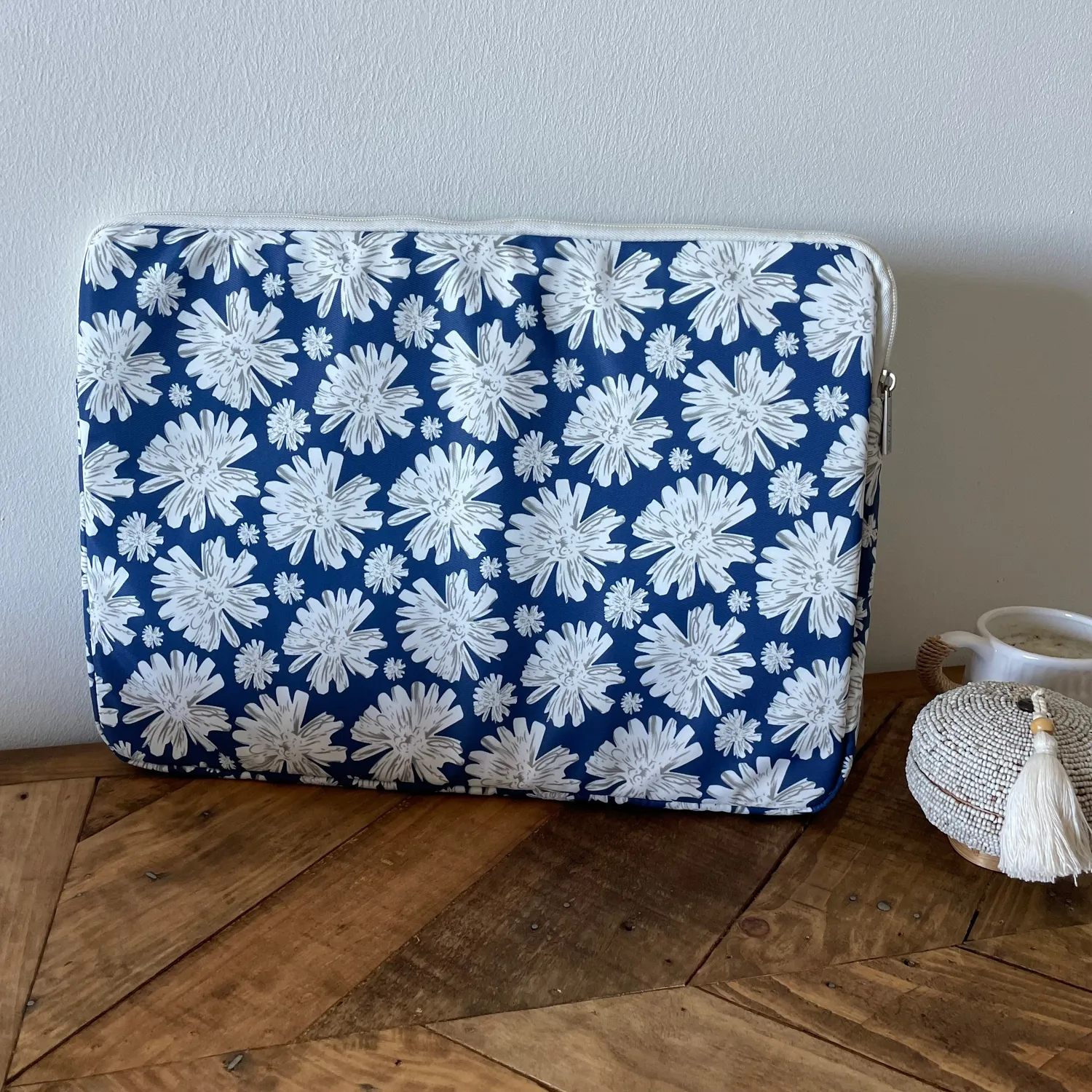 Lecoinpochette Marguerite pochette ordi fleurie