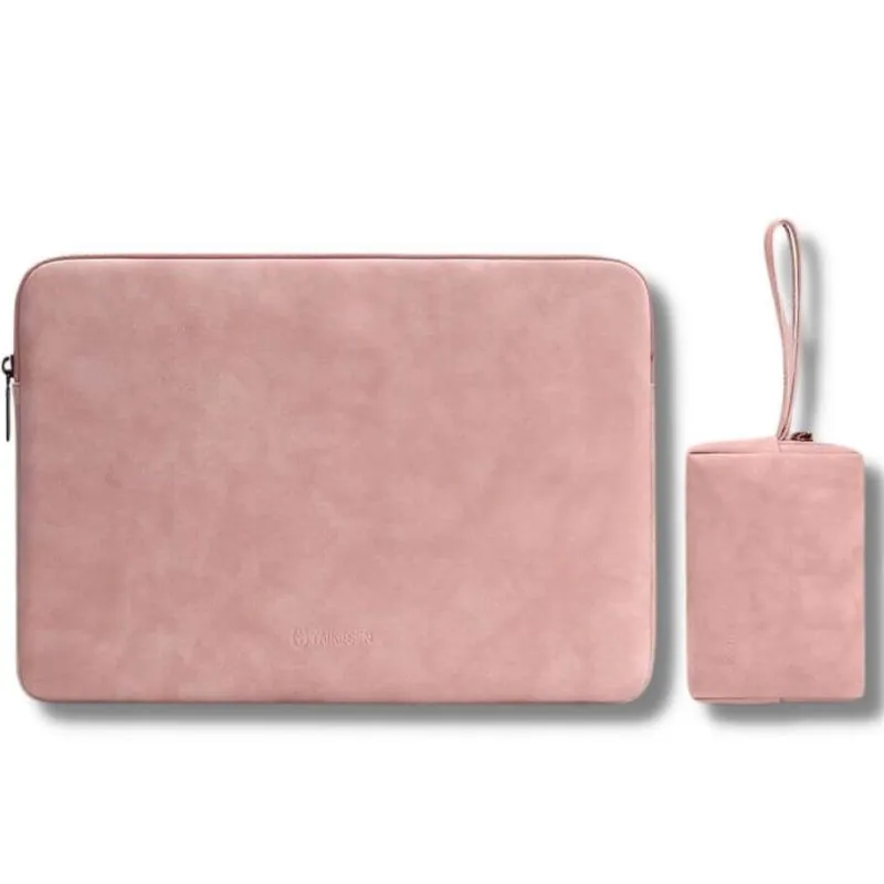 Lecoinpochette Fluffy housse ordinateur daim